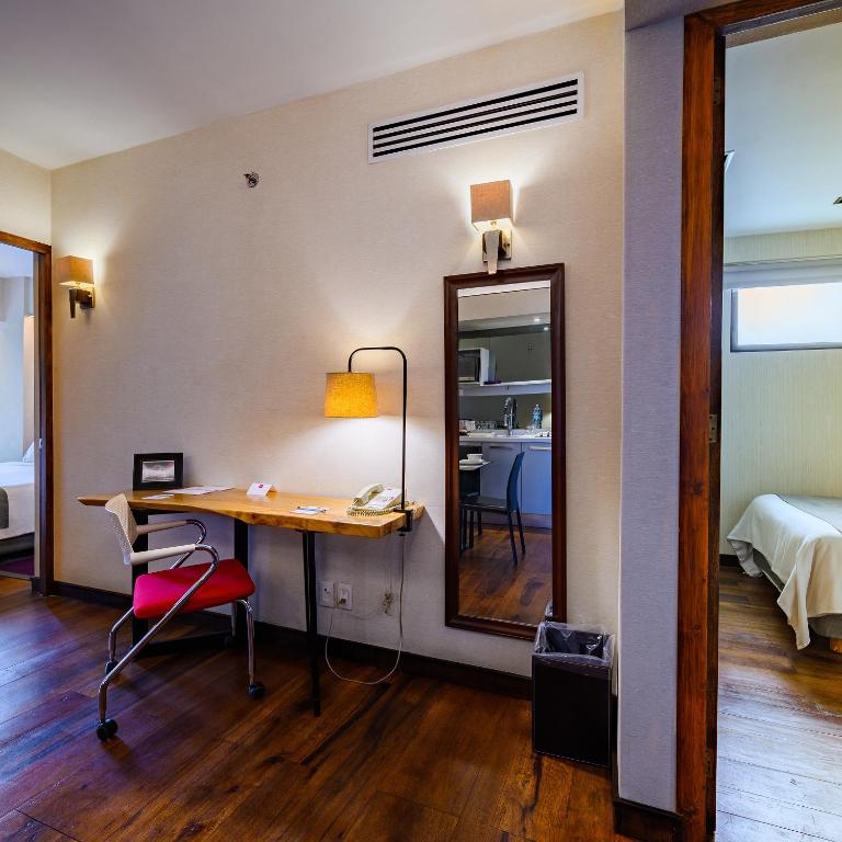 Las Suites Campos Eliseos - Two-Bedroom Suite - 4