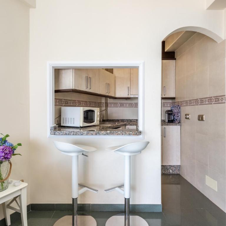 Apartment in Marbella centre frontbeach - One-Bedroom Apartment - 6