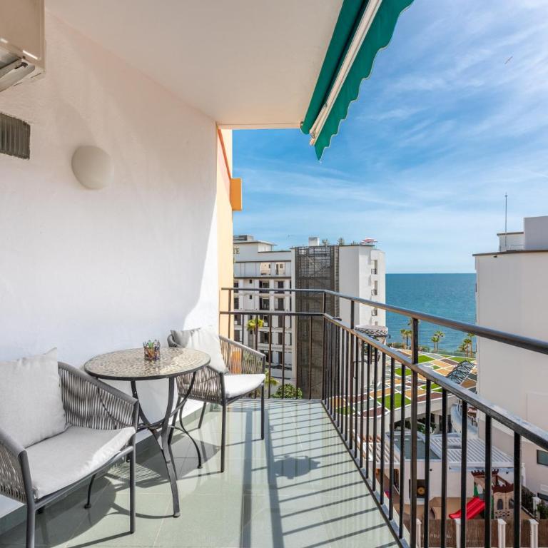 Apartment in Marbella centre frontbeach - One-Bedroom Apartment - 10