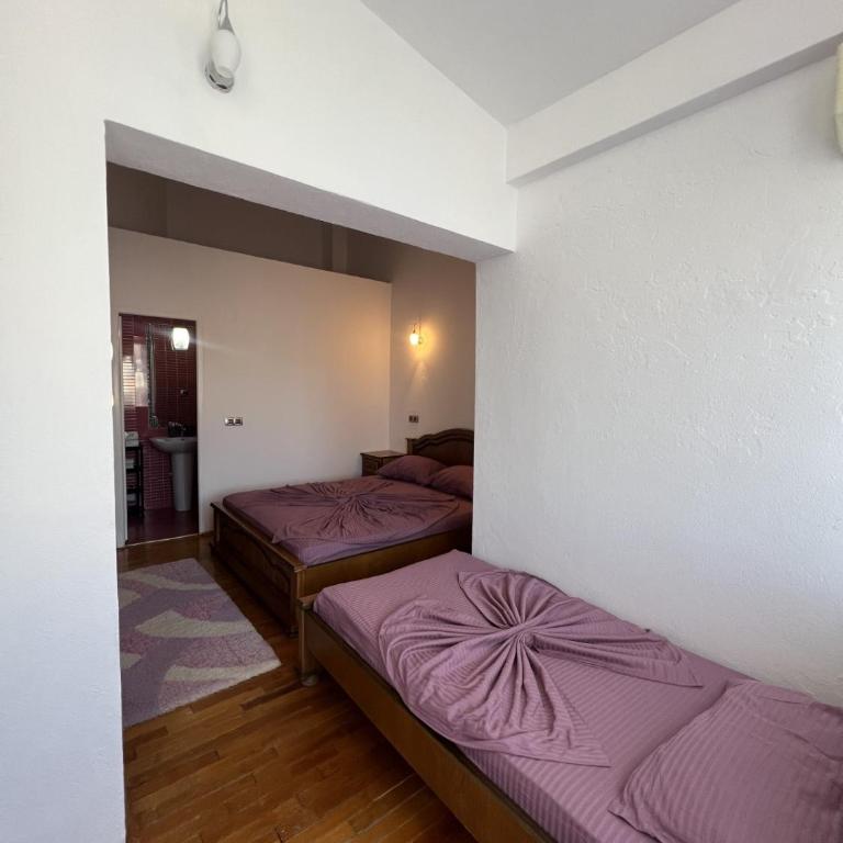 Accommodation Royal Azur - Triple Room with Balcony - 6
