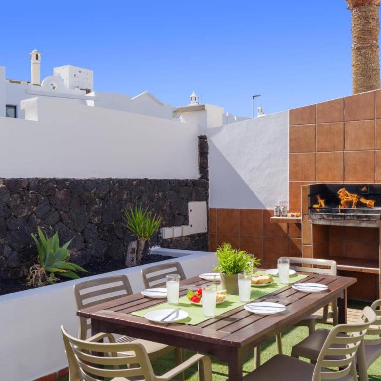 Villa Sol Lanzarote by Villa Plus - Villa - 9