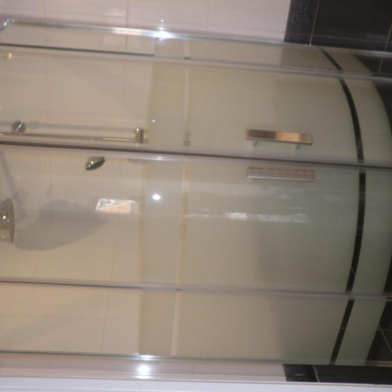NICE FLAT WITH GARDENS Limites cannes juste 10 MNS CROISETT - Appartement 1 Chambre - 18