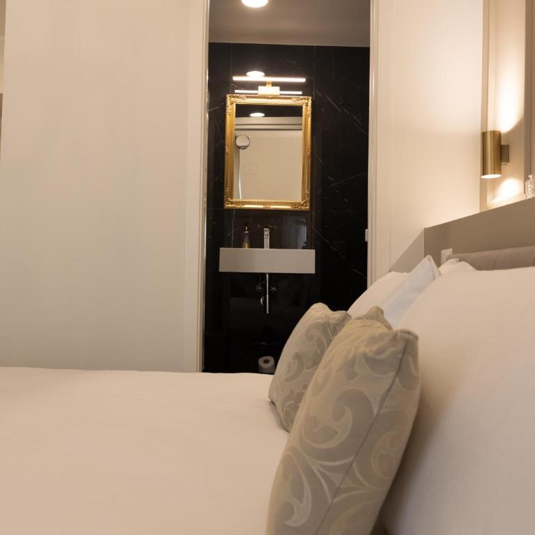 De Vince Suites - Luxury Rooms - Roma Termini - Camera Matrimoniale Superior - 10