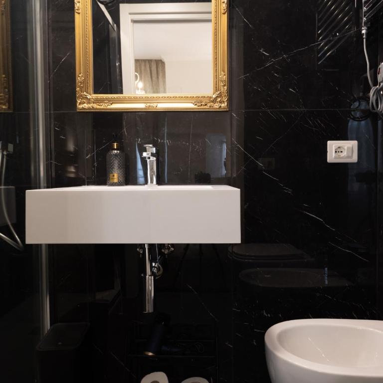 De Vince Suites - Luxury Rooms - Roma Termini - Camera Matrimoniale Superior - 11