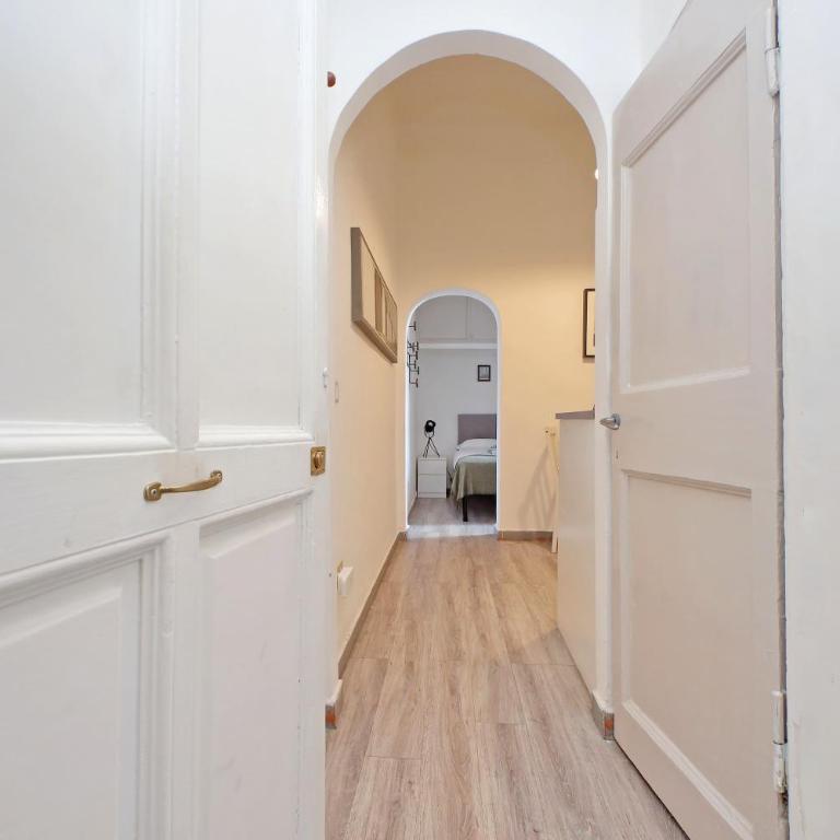 Tevere apartments - Piccolo Appartamento con 1 Camera - 2