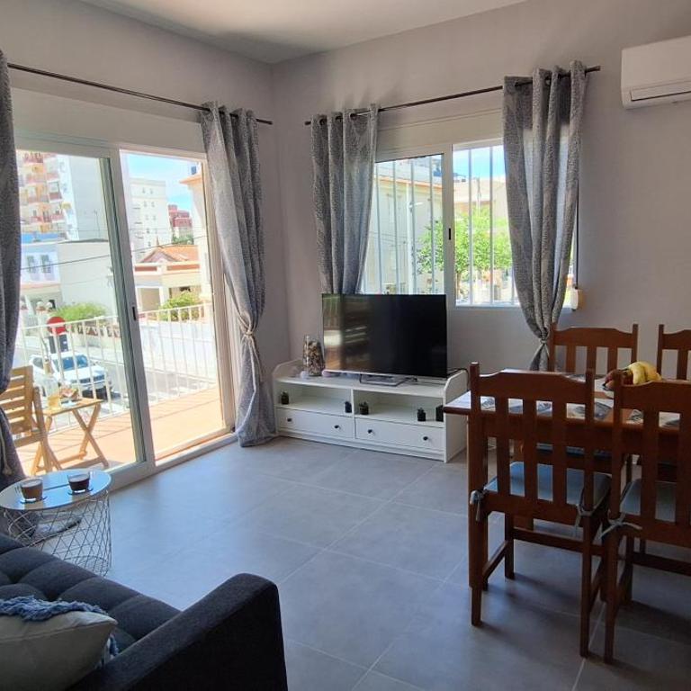 Atlántico soleado Playa de Gandia - Apartamento de 2 dormitorios con balcón - 2