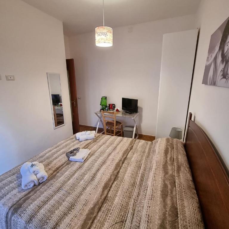 Le stanze di Aurora - Double Room with Balcony - 9