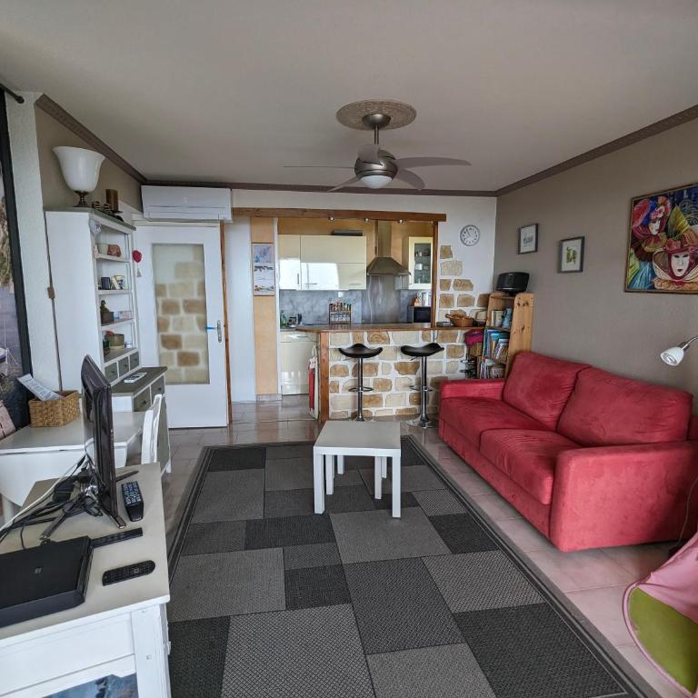 Appartement avec vue mer exceptionnelle dans résidence de standing, au calme, avec piscine - Two-Bedroom Apartment - 18