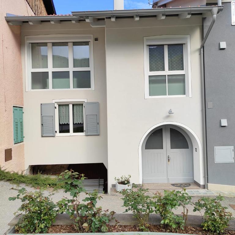 Appartamento Belasi-Brenta - Three-Bedroom Apartment - 1