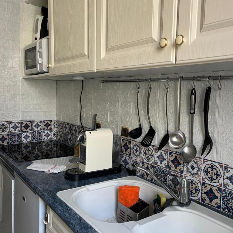 Appartement 20 mts plage, pl Méditerranée, vue mer parking - Apartment mit Meerblick - 25