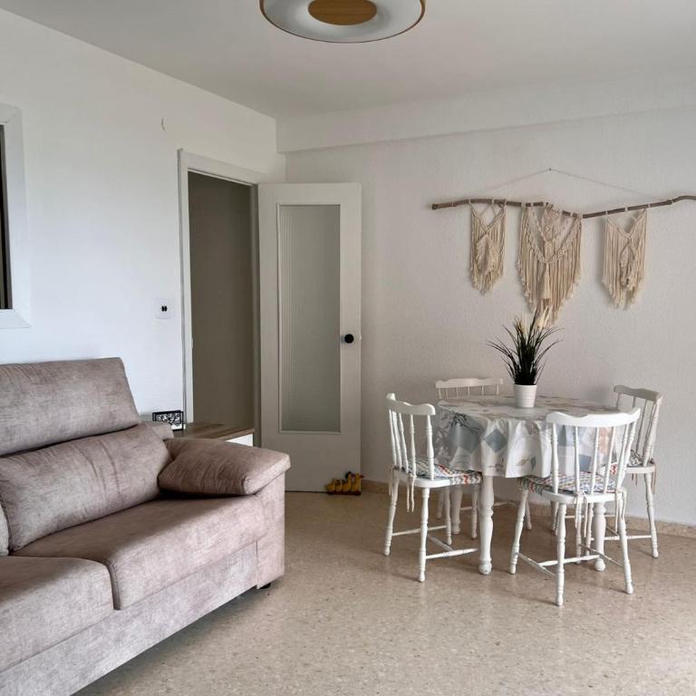 El Cisne frente al mar- Piscina y Wifi - One-Bedroom Apartment - 10