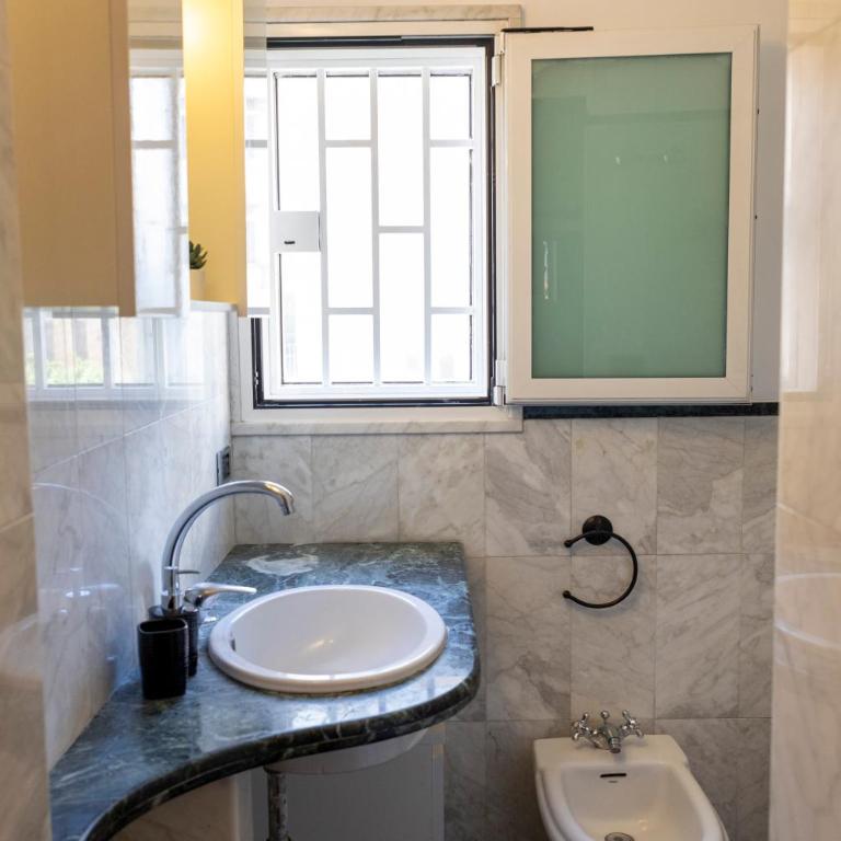 Sulla Via del Teatro - Appartamento con 2 Camere da Letto - 7