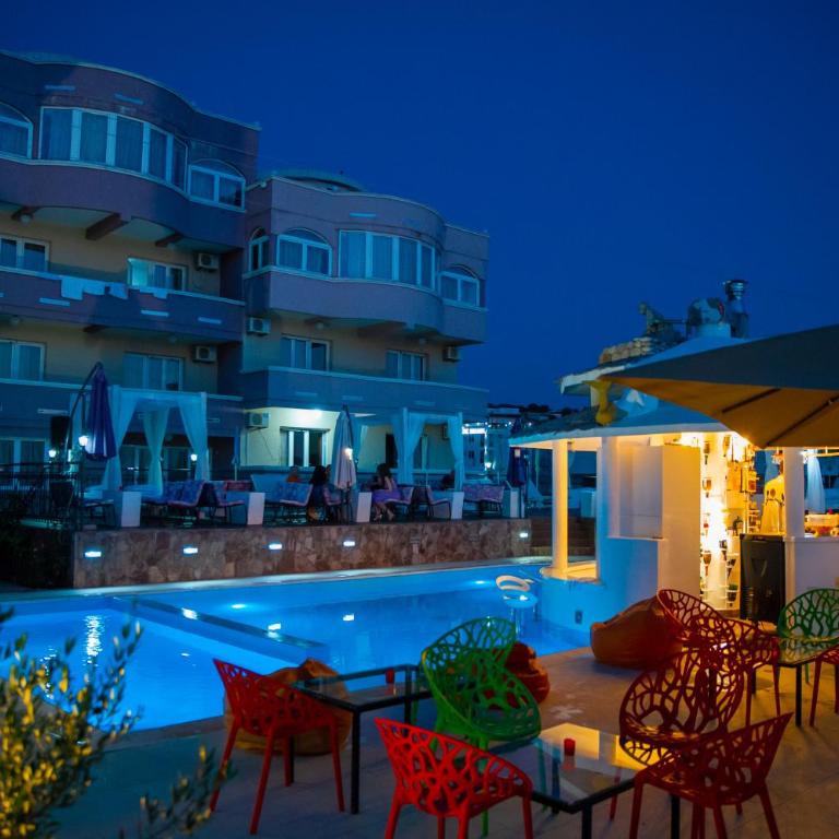 Accommodation Royal Azur - Double Room with Balcony and Sea View - 9