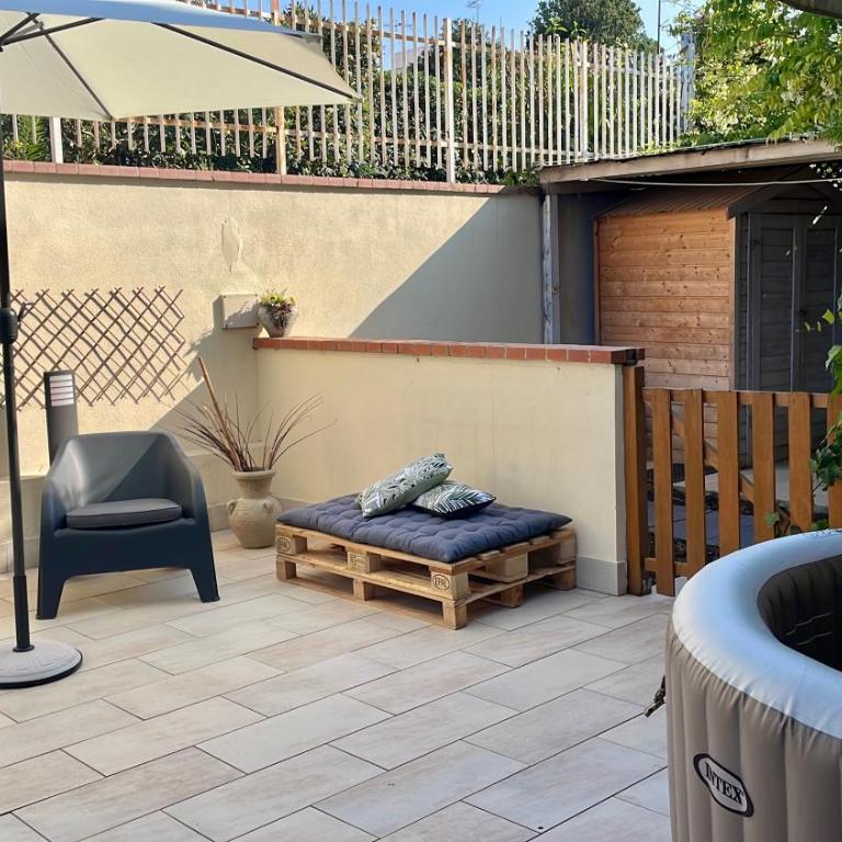 Flat with Terrace & Pool - Apartment mit 1 Schlafzimmer - 2