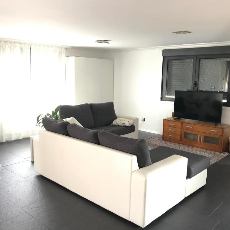Casa do Prado - Four-Bedroom House - 6