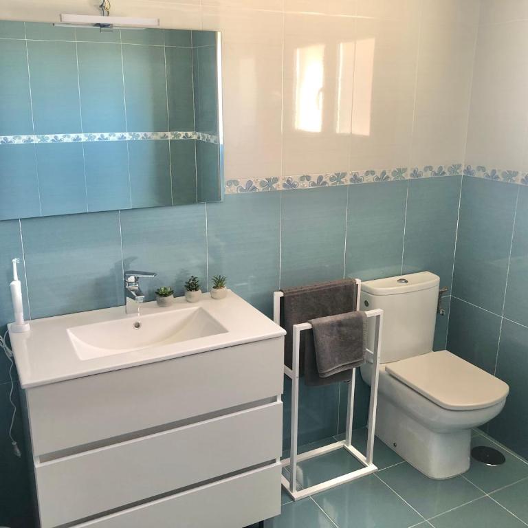 Casa do Prado - Four-Bedroom House - 9