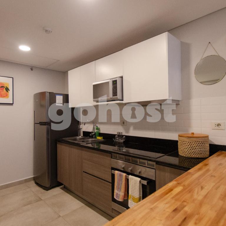 Modern apartment 600m away from Shopping del Sol - Apartment - 11
