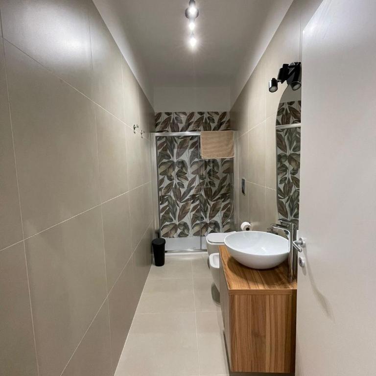 Domus Carmela - Double Room with Private Bathroom - 10