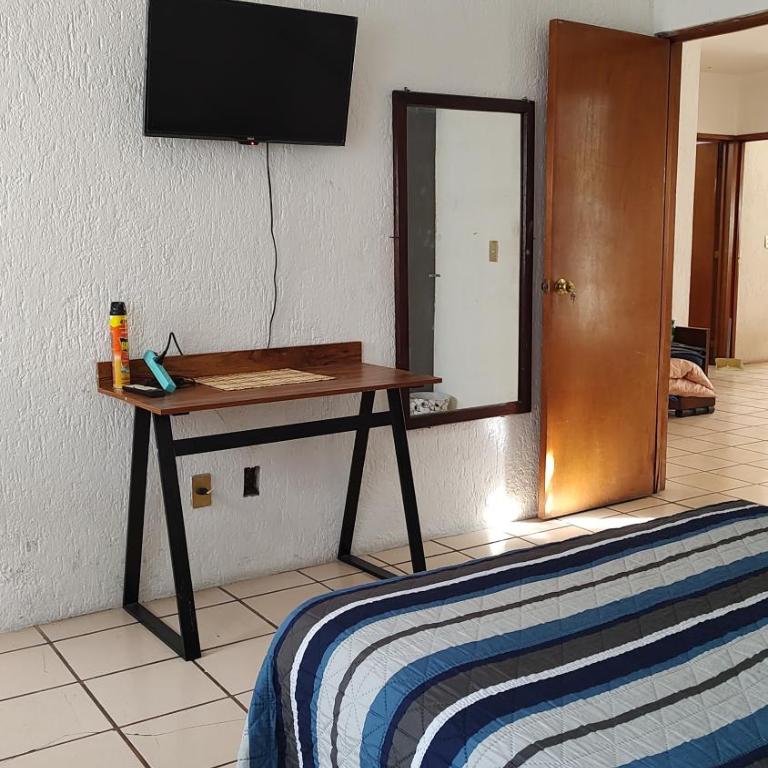 Planta alta 3 recamaras centro Guadalajara - Two-Bedroom Apartment - 41