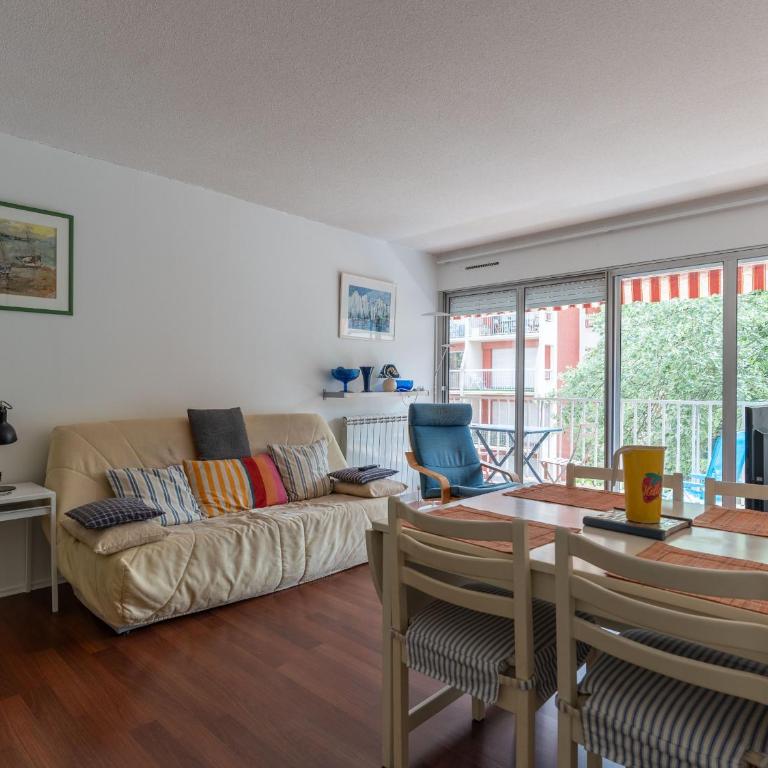 T2 lumineux avec balcon à Arcachon, proche plage, parking, wifi et commerces - FR-1-319-352 - Apartment (4 Erwachsene) - 2