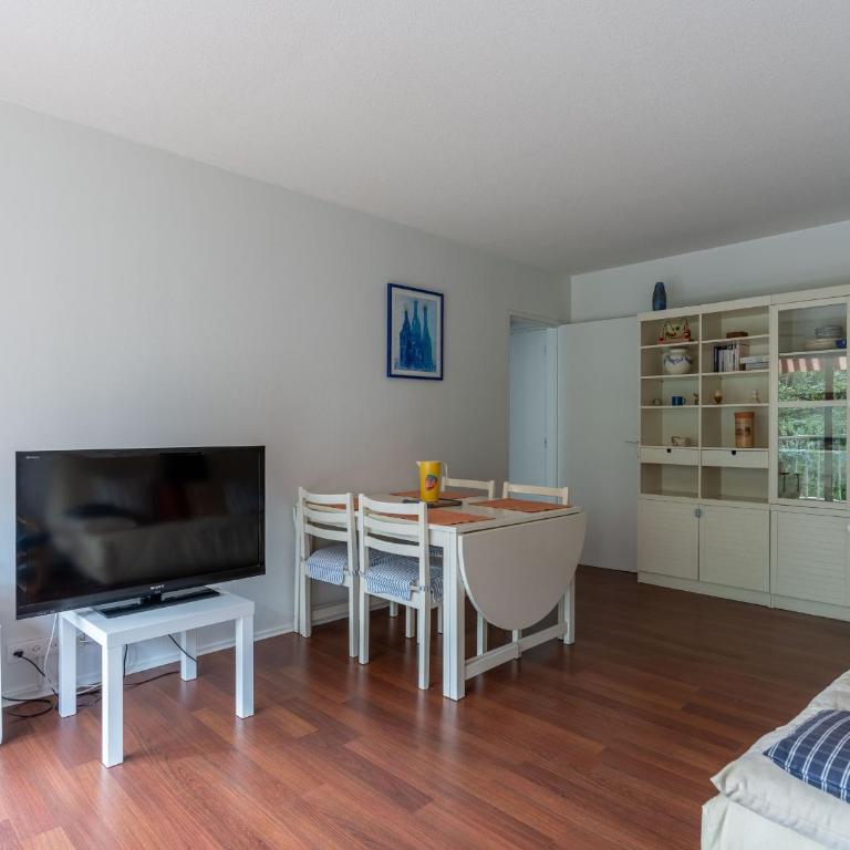 T2 lumineux avec balcon à Arcachon, proche plage, parking, wifi et commerces - FR-1-319-352 - Apartment (4 Erwachsene) - 3