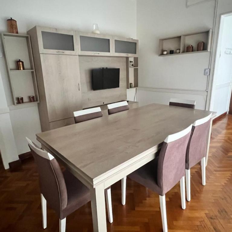 Alfaritos - Two-Bedroom Apartment - 2