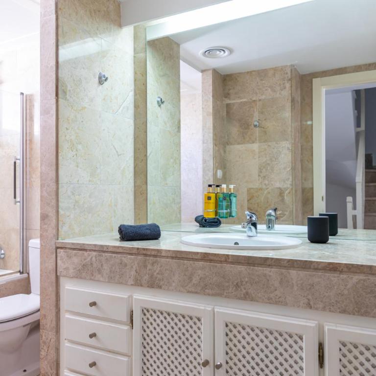 AB Properties - Chic House Marbella - Puerto Banus - Golden Mile - Casa de 5 dormitorios - 30