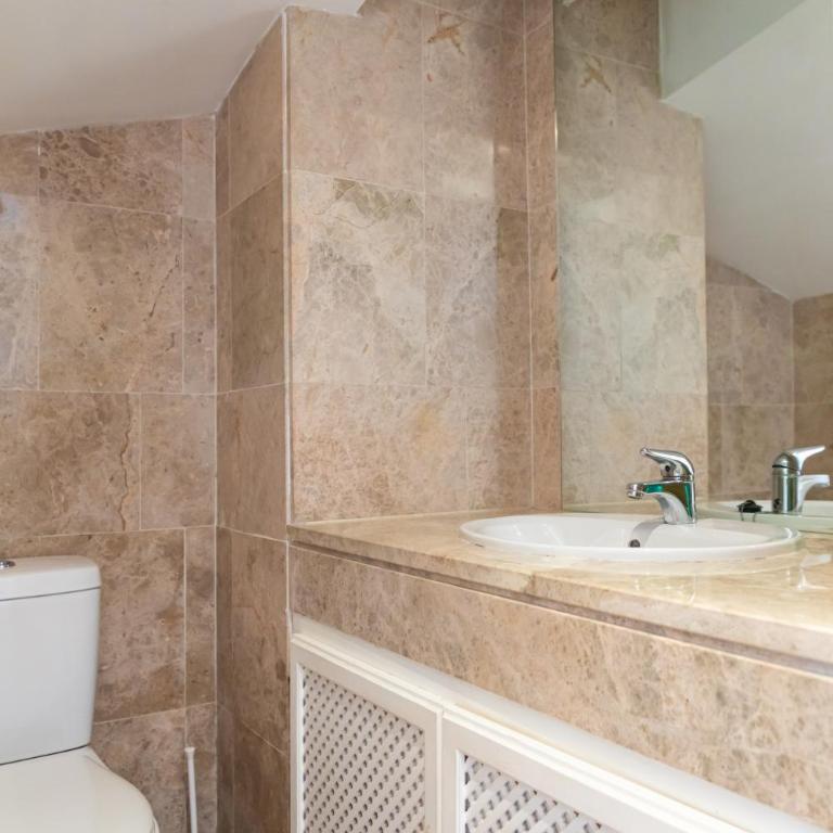 AB Properties - Chic House Marbella - Puerto Banus - Golden Mile - Casa de 5 dormitorios - 17