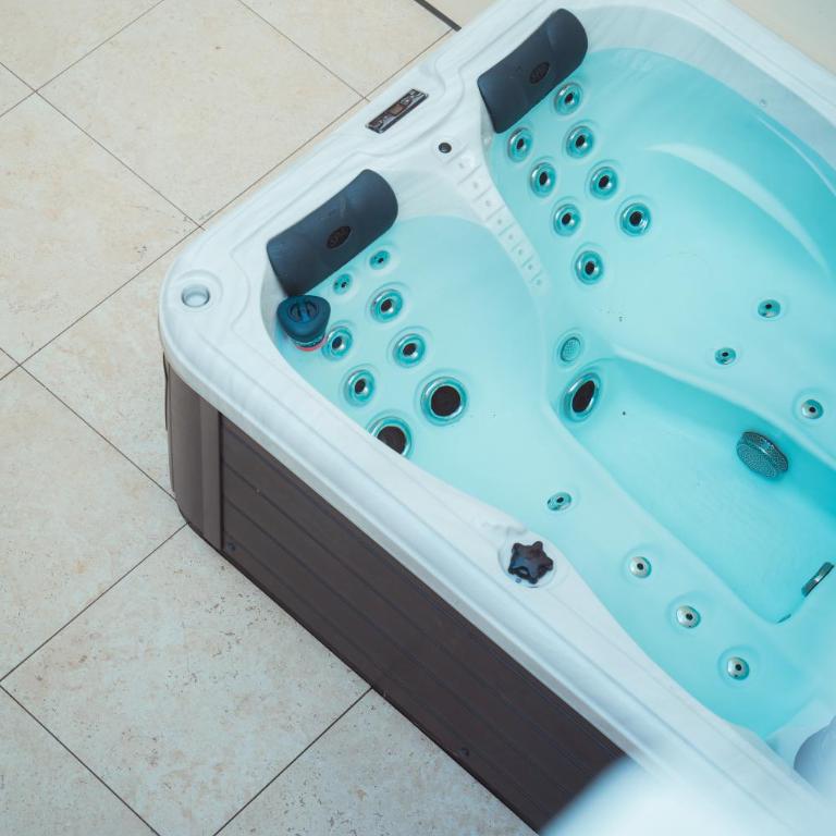 Maison Balas - Suite avec Jacuzzi - 3