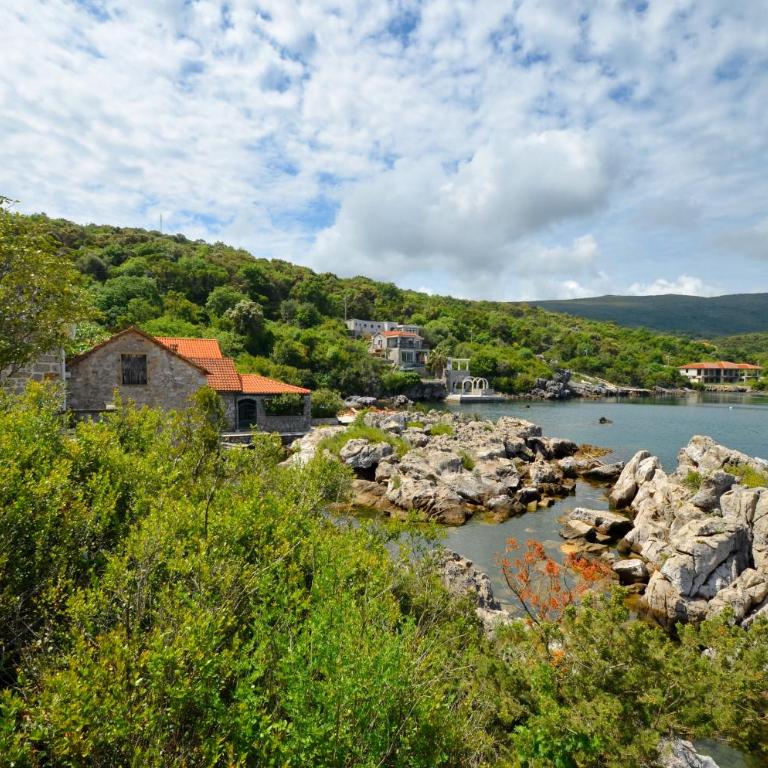 Holiday Home Brinic - Ferienhaus - 24