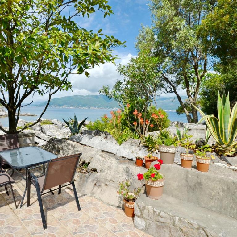 Holiday Home Brinic - Ferienhaus - 2