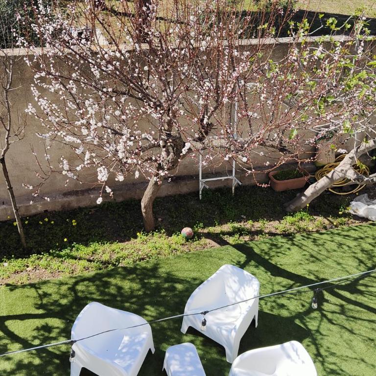 Il giardino di Alessandra - Deluxe Two-Bedroom Apartment with Garden View - 48