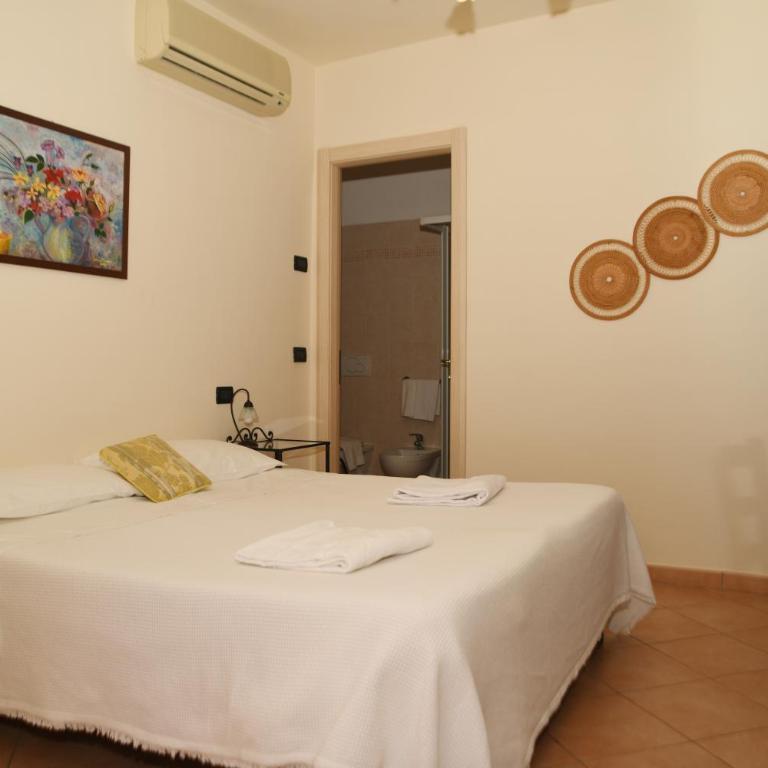 Villa Gaia - Camera Matrimoniale/Doppia con Letti Singoli con Bagno - 14