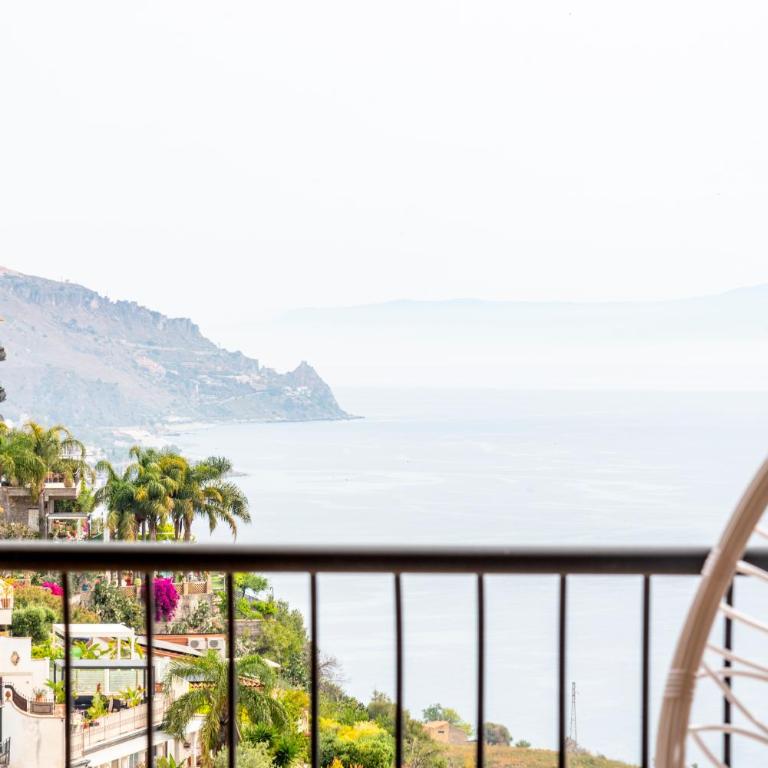 COCO SUNSHINE Apartment TAORMINA - Appartamento con 1 Camera da Letto - 11