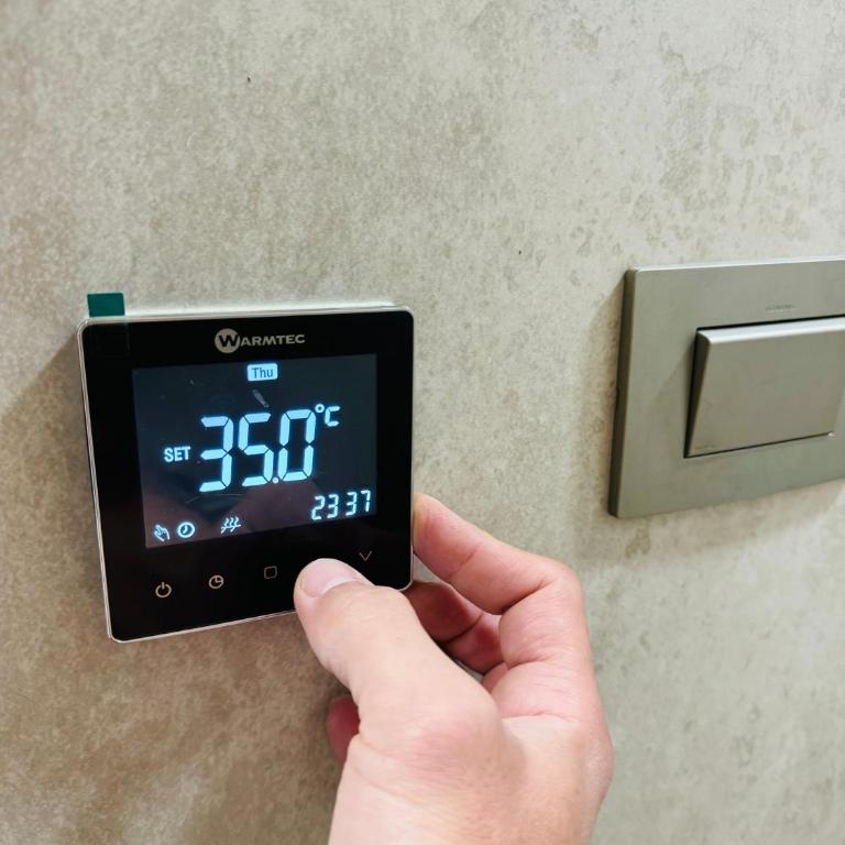 Moderno departamento vanguardista en el corazón de Las Condes - Apartamento de 1 dormitorio - 61