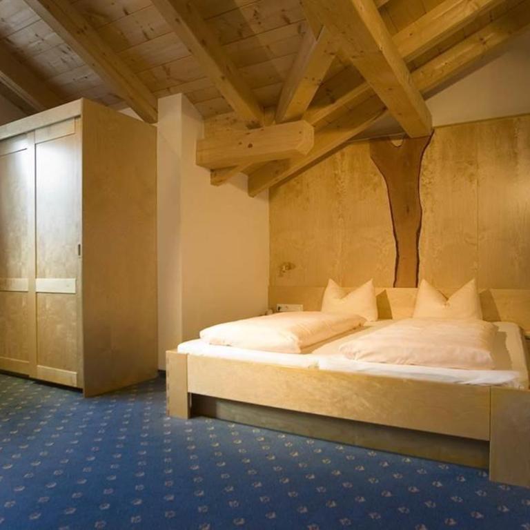 Gasthaus Muntafuner Stöbli - Apartment mit 2 Schlafzimmern und Dusche - 5
