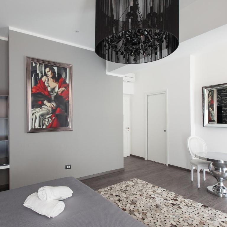 Town House Roma - Camera Tripla Deluxe - 5