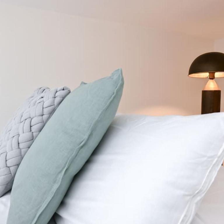 For You Rentals Céntrico y Luminoso Estudio TEMPORAL Dúplex en Madrid EST23 - One-Bedroom Apartment with Balcony - 5