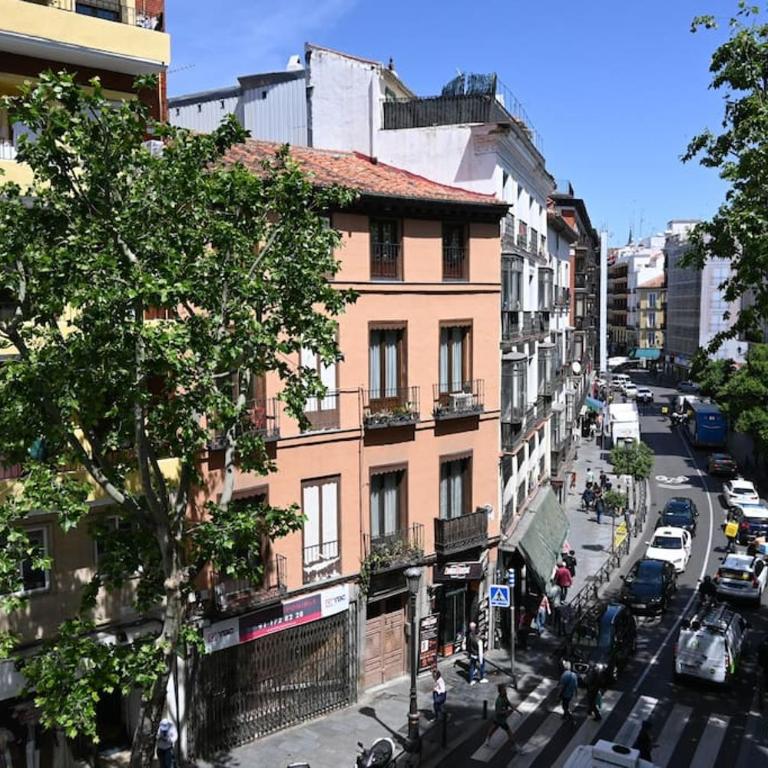For You Rentals Céntrico y Luminoso Estudio TEMPORAL Dúplex en Madrid EST23 - One-Bedroom Apartment with Balcony - 6