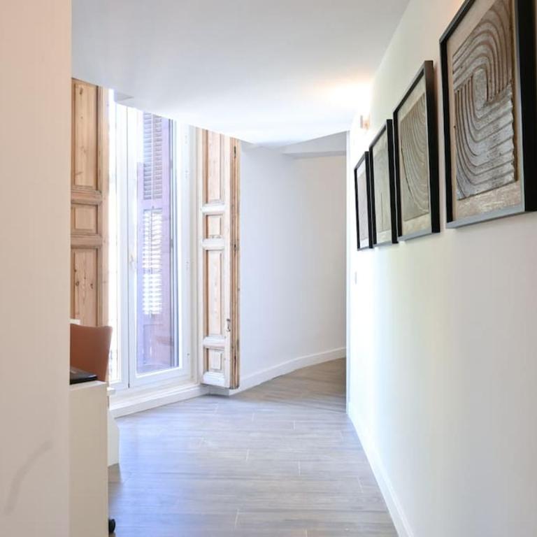 For You Rentals Céntrico y Luminoso Estudio TEMPORAL Dúplex en Madrid EST23 - One-Bedroom Apartment with Balcony - 20