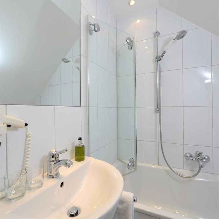 Dermuth Hotels – Parkvilla Wörth - Kleines Jugendzimmer - 1