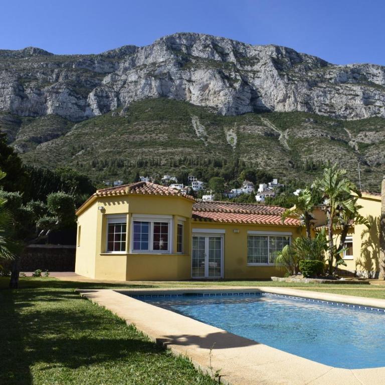 Anacasa Villa Montgo Perelloner CH4316 - Chalet - 38