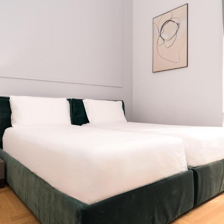 Limehome Lecce Palazzo BN - Appartamento con 2 Camere da Letto e Balcone - 13