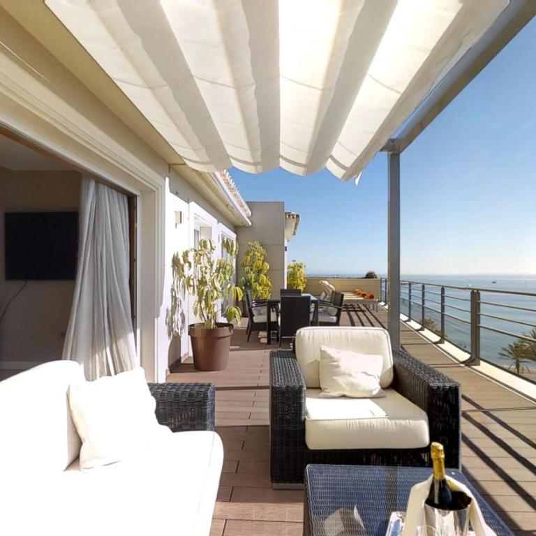 Vincci Selección Aleysa - Panoramic Penthouse for 4 Guests - 1