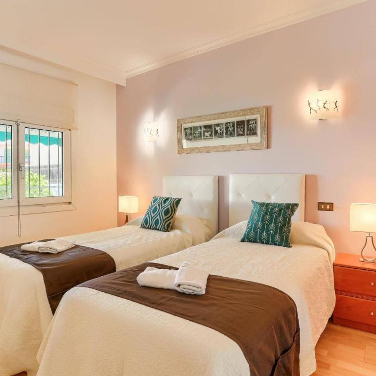 Villa Montemar by Villa Plus - Villa - 18