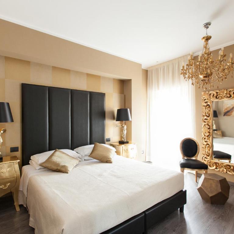 Town House Roma - Camera Matrimoniale Deluxe - 1