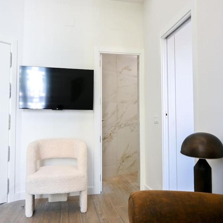 For You Rentals Céntrico y Luminoso Apartamento TEMPORAL en Madrid EST21 - Two-Bedroom Apartment - 11