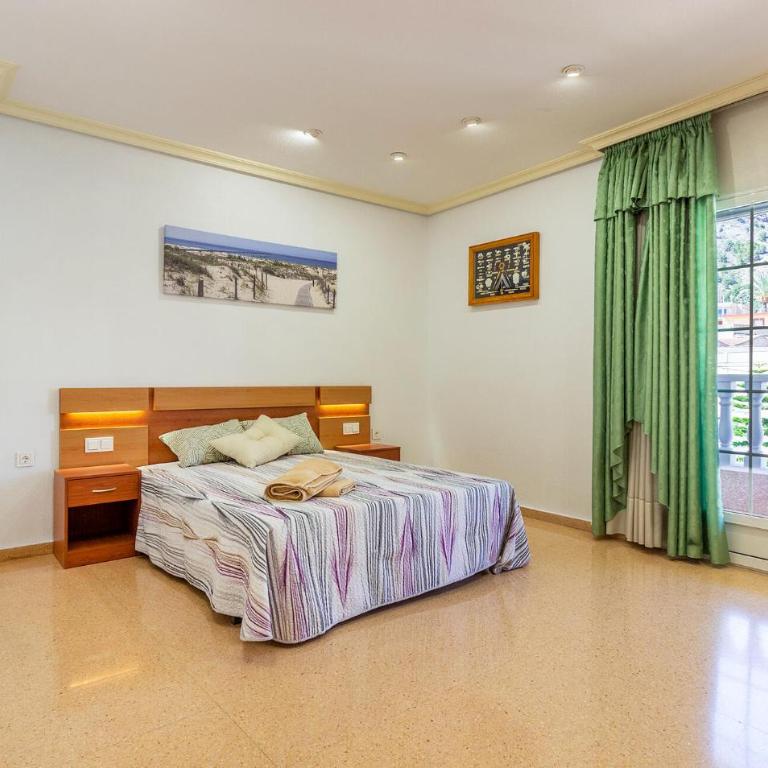 Amazing Apartment In Orihuela - Apartamento de 3 dormitorios - 13