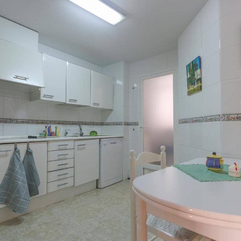 092 - Portus Santa Pola 003 - comfortHOLIDAYS - Apartamento de 2 dormitorios - 7