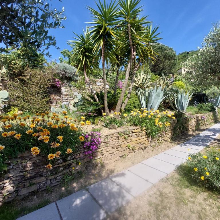 Incanto-Romantic Sea-View Hideaway With-Private Parking&300mq Garden - One-Bedroom Apartment - 20
